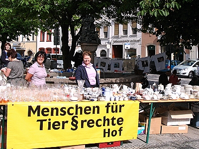 Flohmarkt am Rathausbrunnen